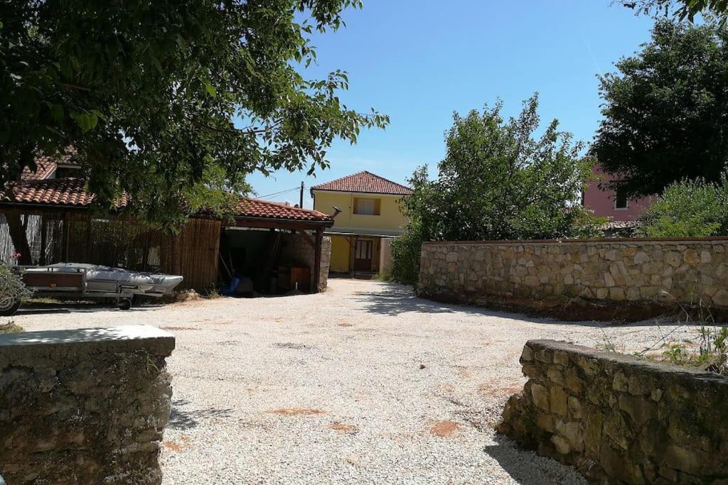 Nerezine Apartmany Centrum Εξωτερικό φωτογραφία